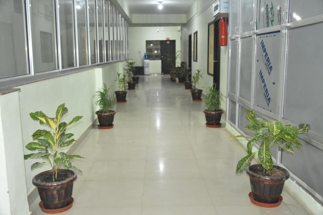 Hotel Yug Residency Varanasi Eksteriør bilde