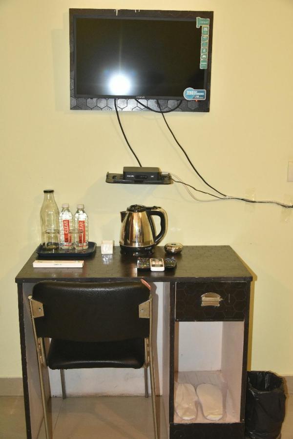 Hotel Yug Residency Varanasi Eksteriør bilde
